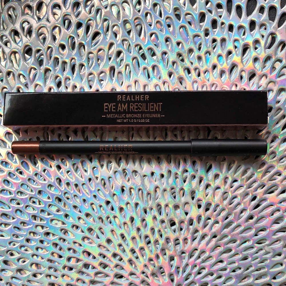 REALHER EYE AM RESILIENT METALLIC BRONZE EYELINER